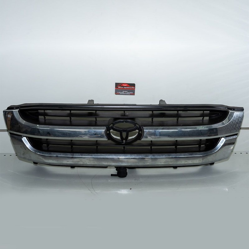 Μάσκα Toyota Hillux 2WD 2001 - 2005